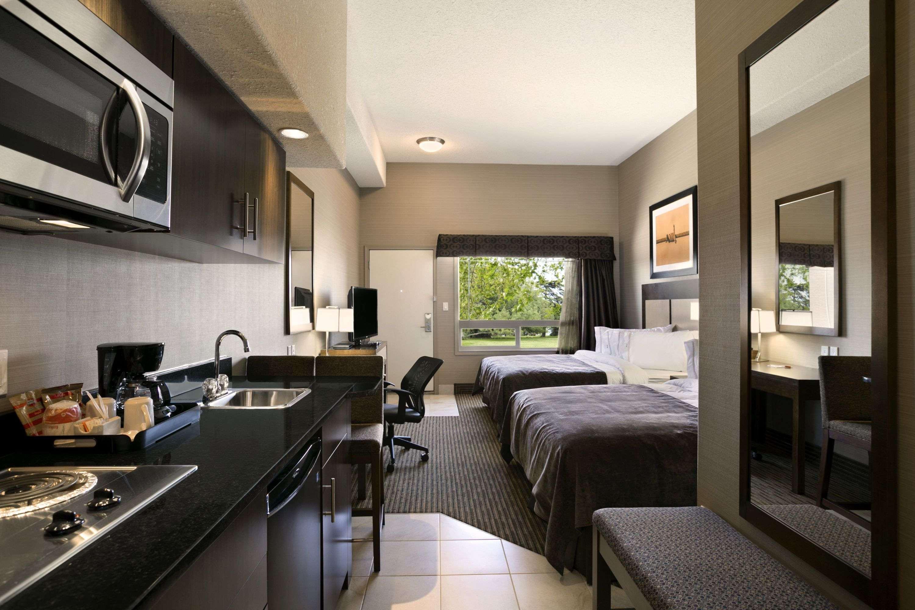 Hotel Ramada By Wyndham Conklin Exterior foto